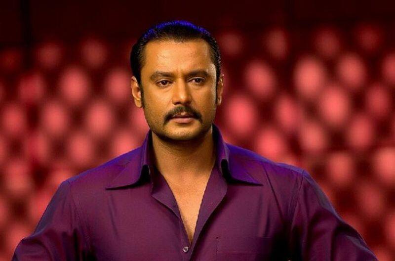 Actor Challenging star Darshan upset on Kannadigas