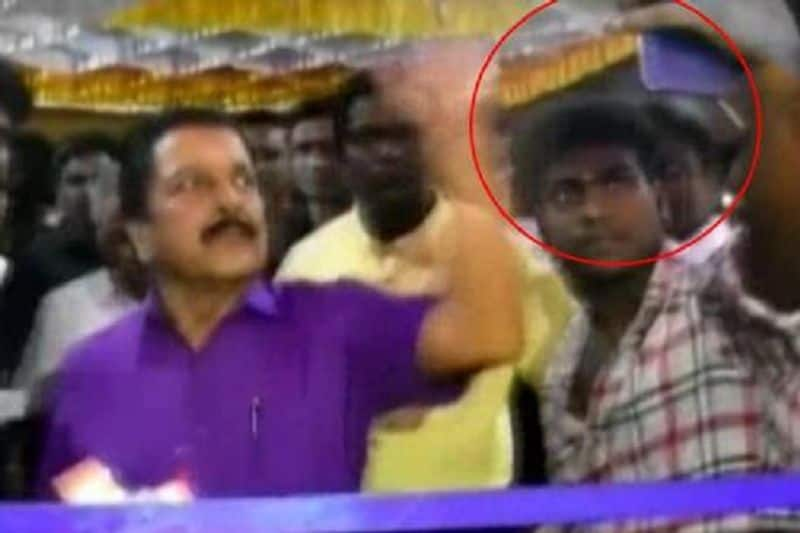 again sivakumar involved in celphone problem video is leaked