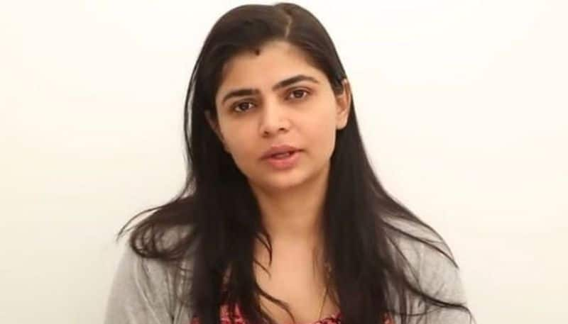 Man asks Chinmayi for nude pictures Singer destroys him with epic reply Socila Media