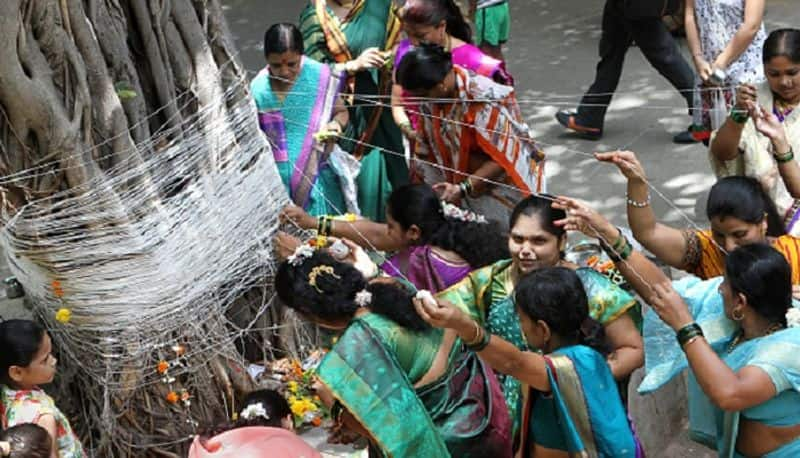 Why people tie thread to peepal tree  during festivals hindu tradition customs pav