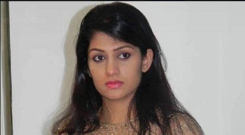 Actress Radhika Kumaraswamy father passed away