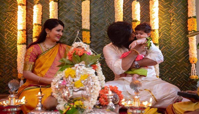 Photo gallery of sandalwood actors Yash Radhika daughter Ayra