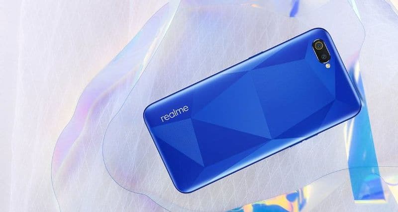 Realme X Smartphone With Pop Up Selfie Camera On Sale