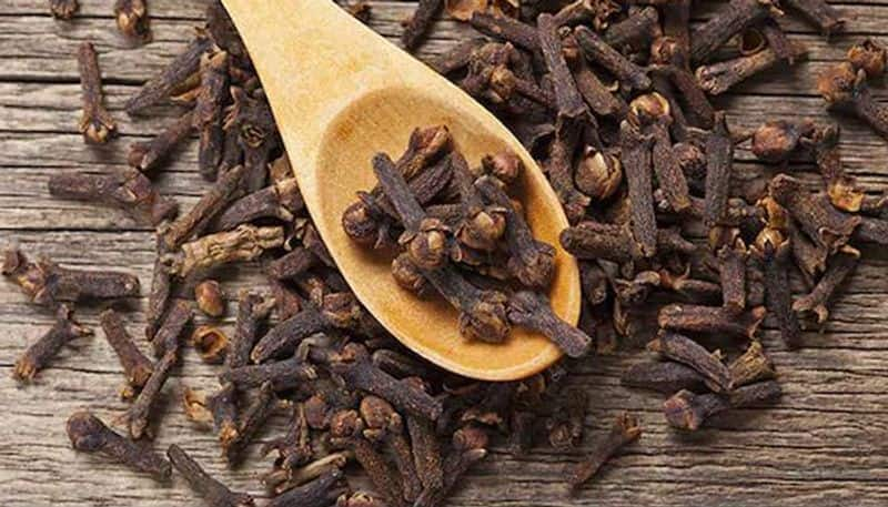 Acidity Adding cloves to your diet can keep tummy troubles away-dnm