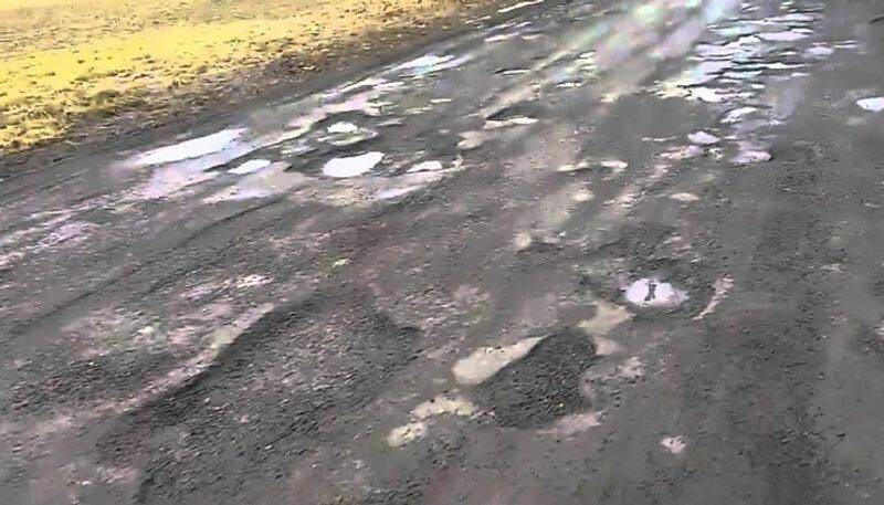 People Faces Problems For Hunagundi-Madalageri Worst Road