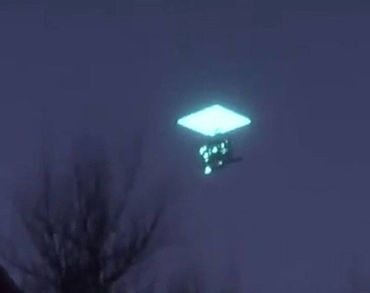 Sensational video: Is that a UFO rising in the sky?