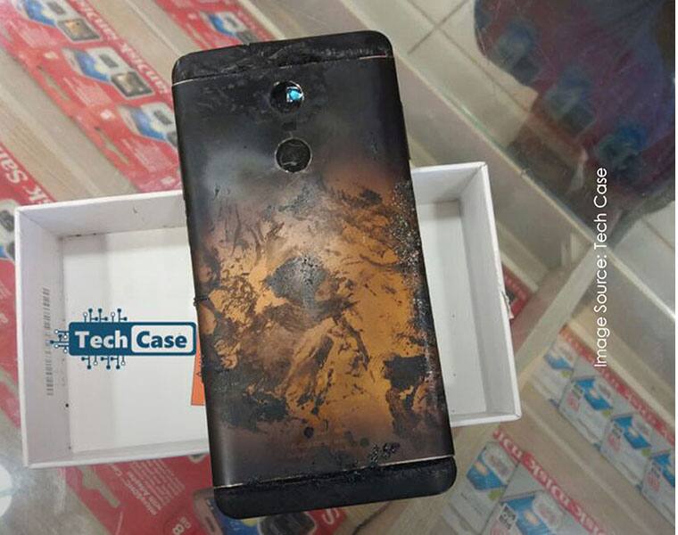 Redmi Note 4 explodes at a Bengaluru local mobile store