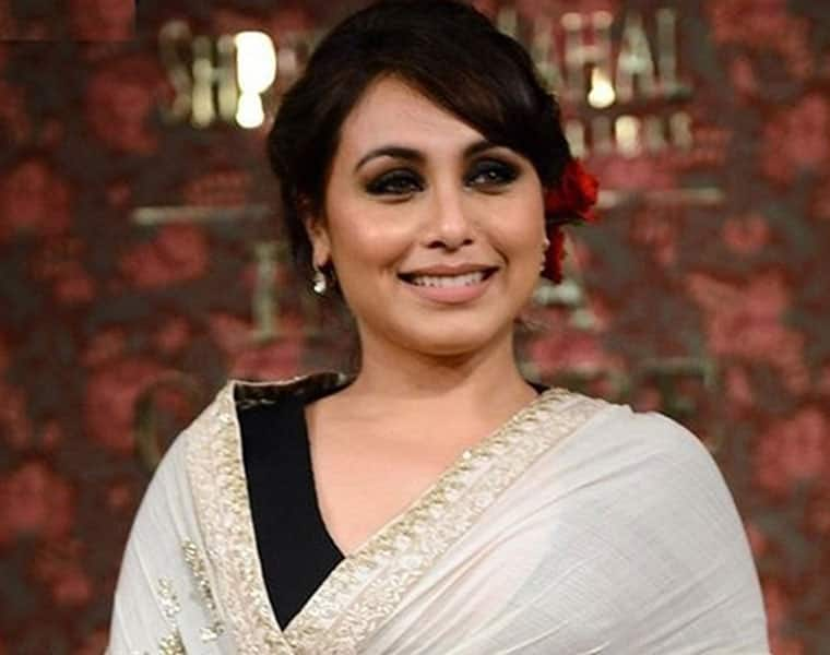 Rani Mukherjee Wears Bathroom Slippers Over Salwar Kameez