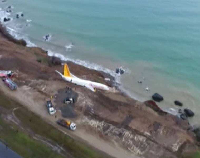 Turkey plane skids off runway, hangs precariously on a cliff with 168 passengers