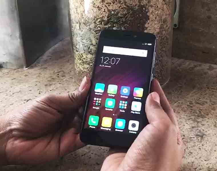 quick look at the brand new Xiaomi Redmi 4