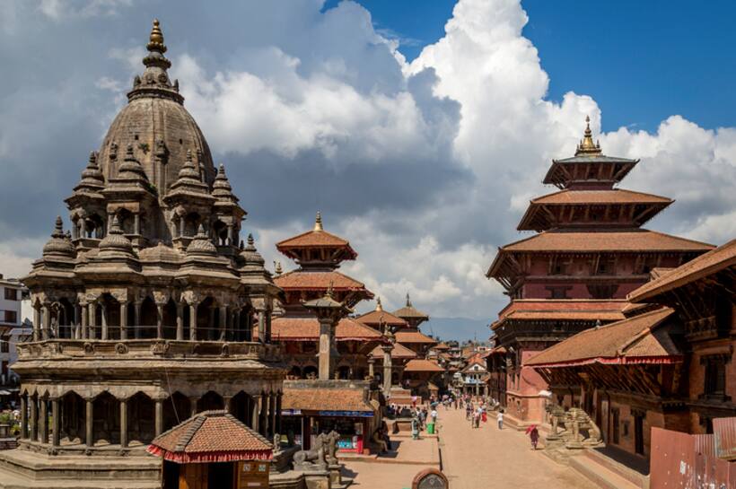 कैसिनो से पैसा कमा रहा है नेपाल और बर्बाद हो रहे हैं भारतीय