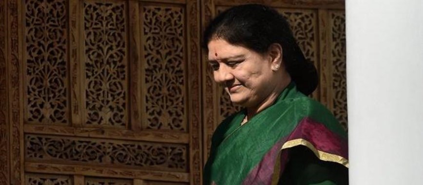 IT department attaches Sasikala s properties worth Rs 300 crore