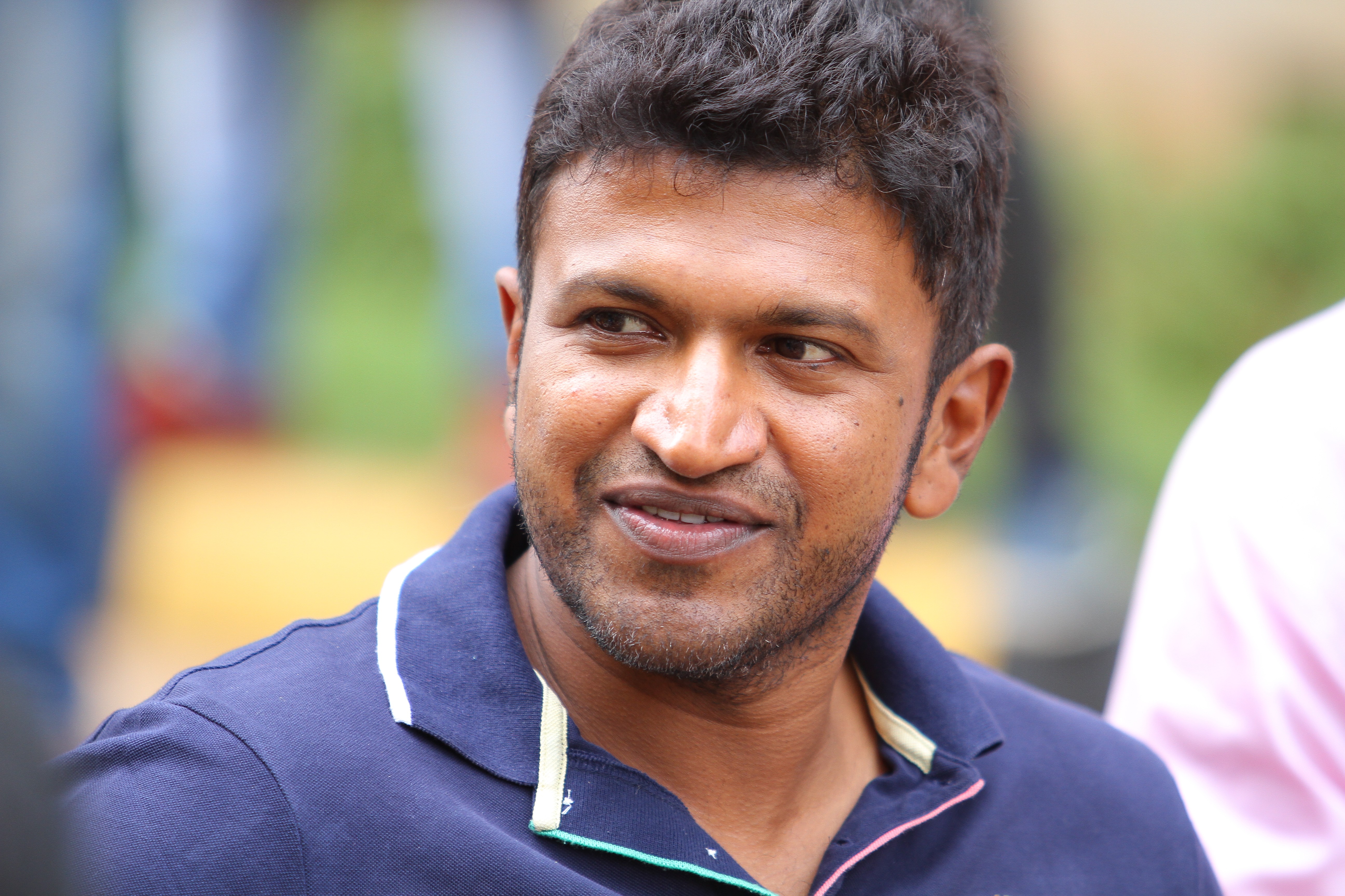 Actor Puneeth Rajkumar helps to Kerala flood victims