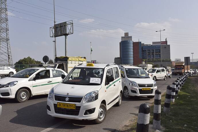 আজ OLA-UBER ধর্মঘট, সপ্তাহের শুরুতেই ক্যাব-ট্যাক্সি আকালের আশঙ্কায় চরম ভোগান্তি