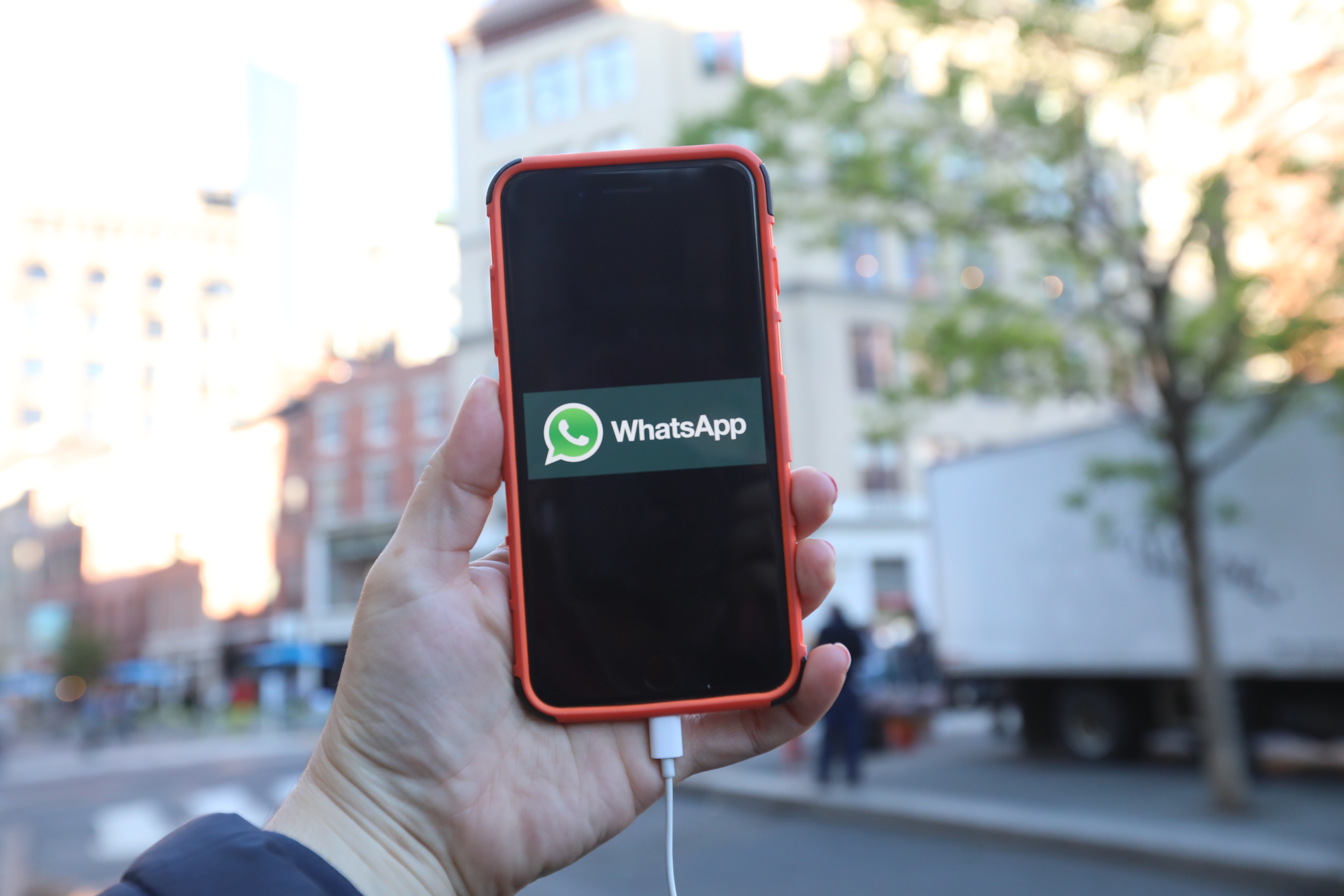 WhatsApp makes video calling in groups easier with this new update