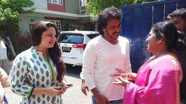 Actor Upendra hits the polling booth to cast his vote in Bengaluru