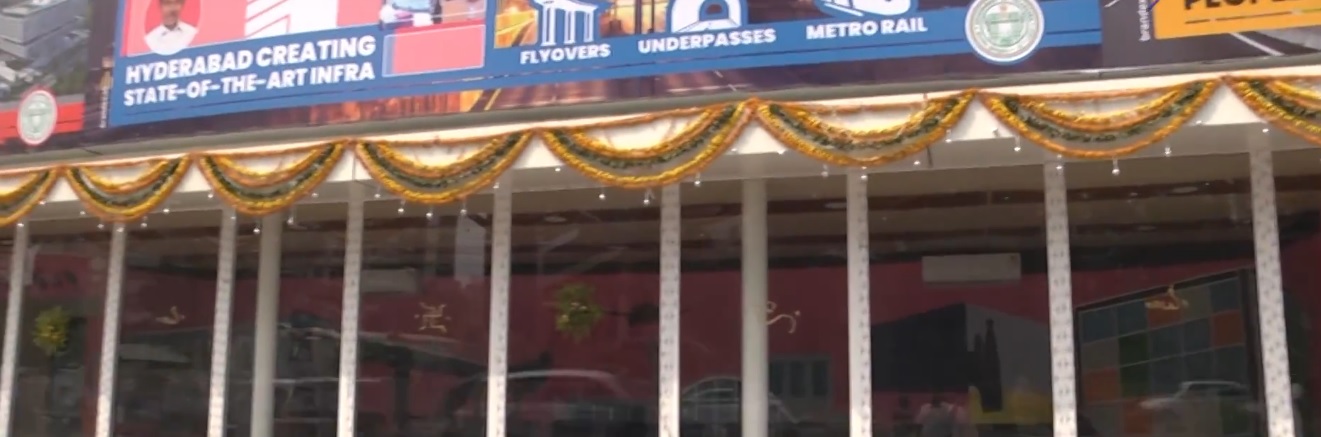 Hyderabad receives swanky air-conditioned bus stands