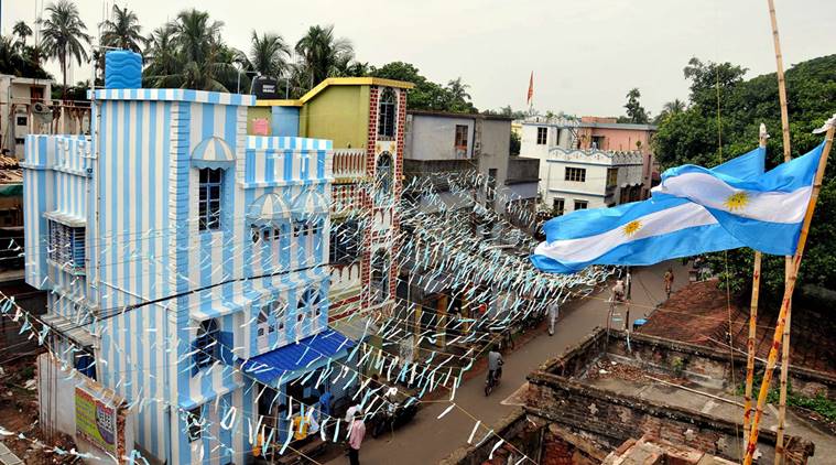 Tea stall owner paints entire house in Argentina colours