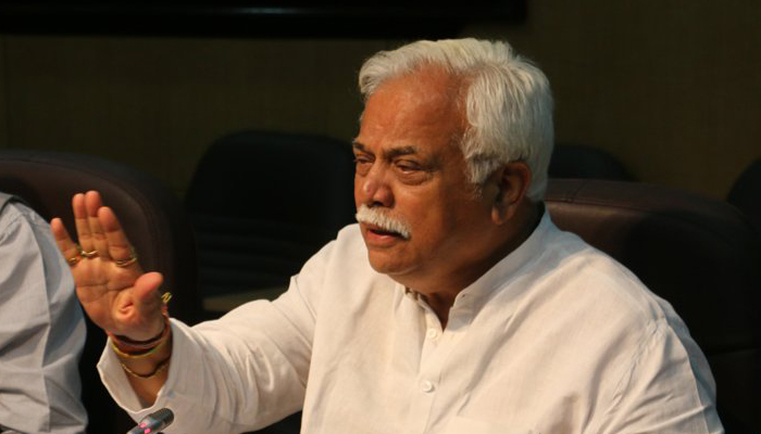 7 report submission of 5039 recommendations to state government says rv deshpande gvd