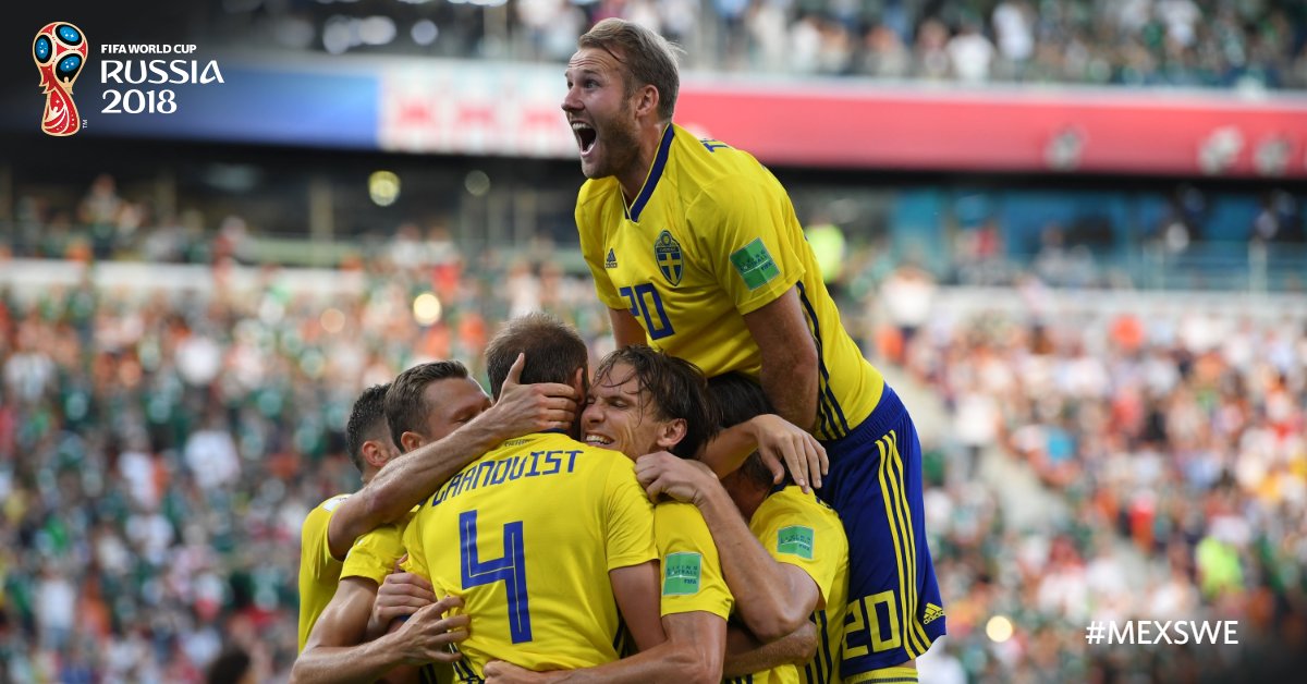 Fifa World Cup - Sweden beat Mexico, both qualify