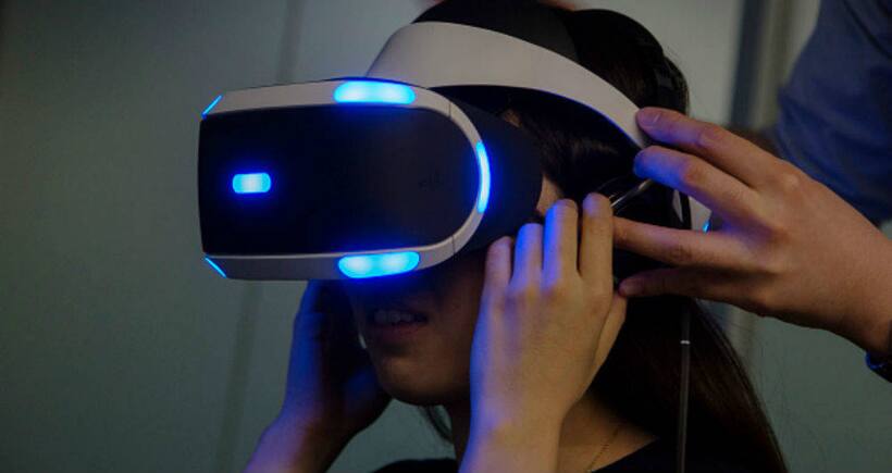 Apple's AR/VR headset likely to feature content created by Hollywood directors: Report