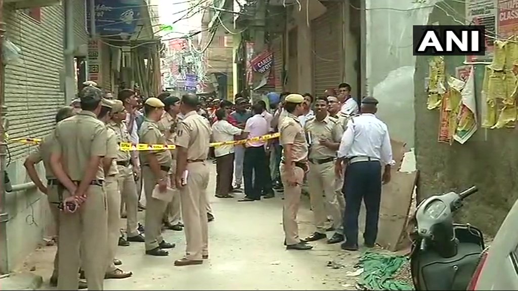 11 members of a family found hanging blindfolded in Delhi