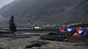 Sri Sri Ravi Shankar to pilgrims: postpone Amarnath Yatra