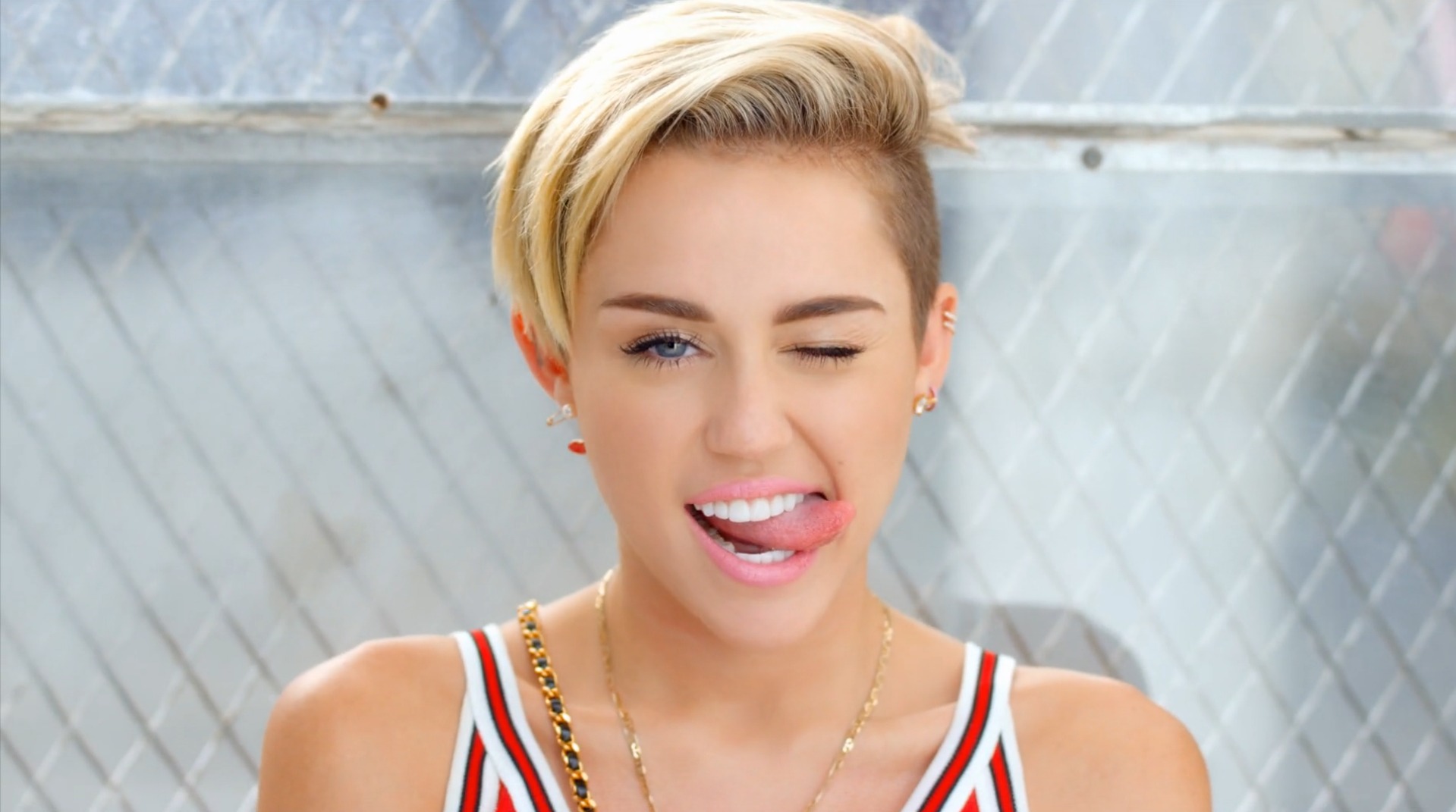 Miley Cyrus 29 makes into Forbes  30 under 30 list RCB