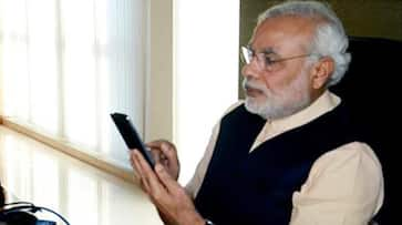 PM talked to the people on Twitter, the girl advised to smile