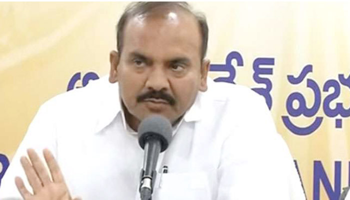 ex minister prathipati pulla rao slams ycp govt over insider trading