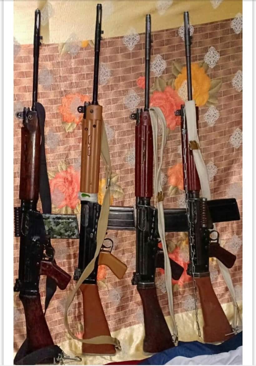 आतंकियों ने शोपियां में पुलिस पोस्ट से चार राइफलें लूटीं