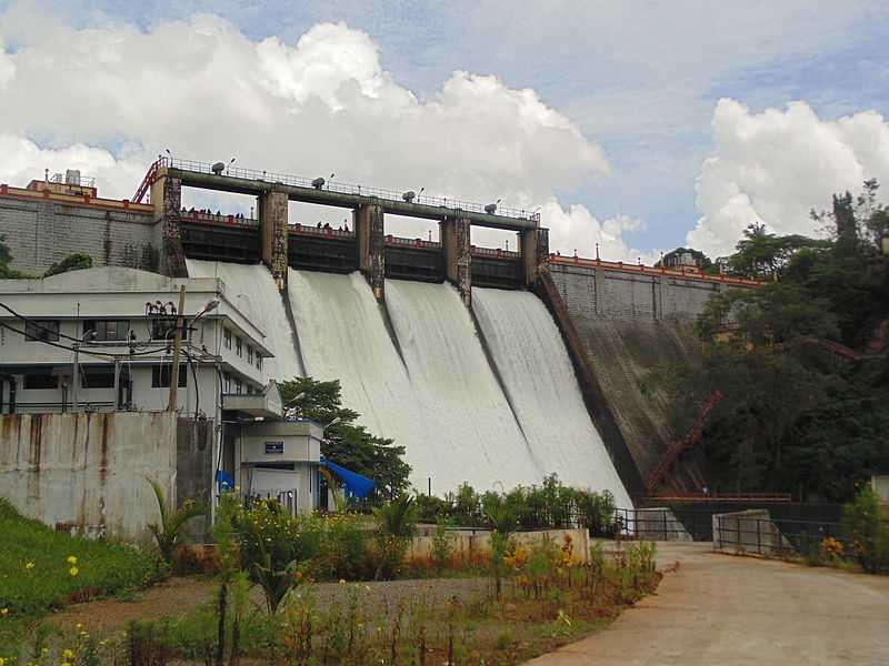 Peechi dam opened without following the Rules Curve rule; The panchayat member filed a complaint