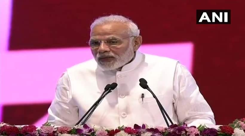प्रधानमंत्री का अमर सिंह के बहाने विपक्ष पर निशाना