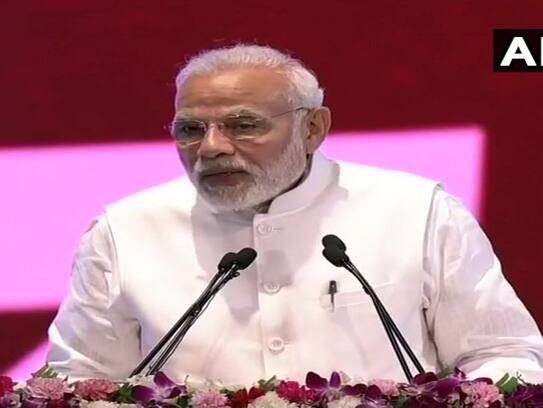 PM Modi launches projects worth ₹ 60,000 cr in Lucknow