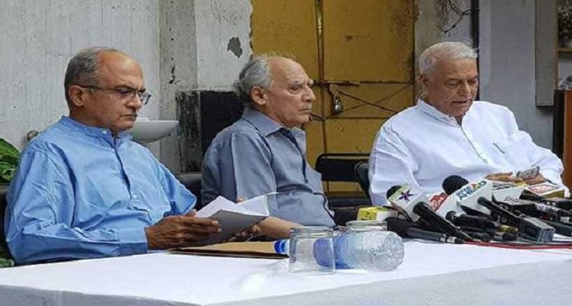 राफेल डीलः मोदी विरोधी सुप्रीम कोर्ट के फैसले से फिर हुए निराश, पर्रिकर बोले, सत्यमेव जयते