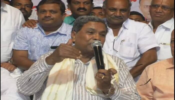 Siddaramaiah meeting with party workers in Bagalkot