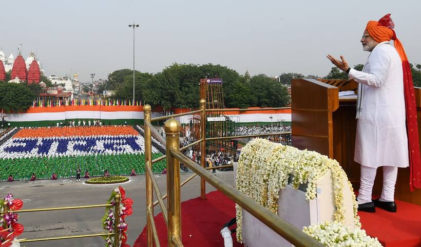 ...लालकिले से पीएम मोदी के पांच 'हिट डॉयलॉग'