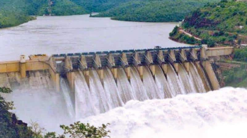 Mettur dam 100 feet full