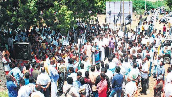 More than 500 fishermen protest against fishing department