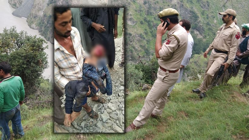 किश्तवाड़ में फिर हादसा, चिनाब में गिरी बस, 13 की मौत