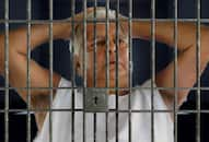 Laloo Prasad Yadav goes back to jail