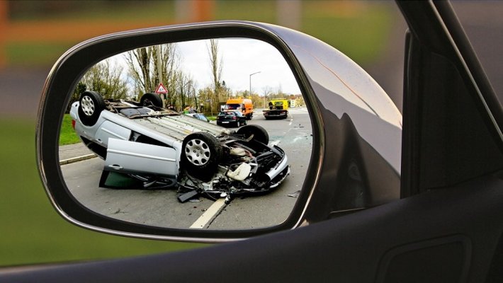 car accident one dead sad tragedy for people who return from temple visit