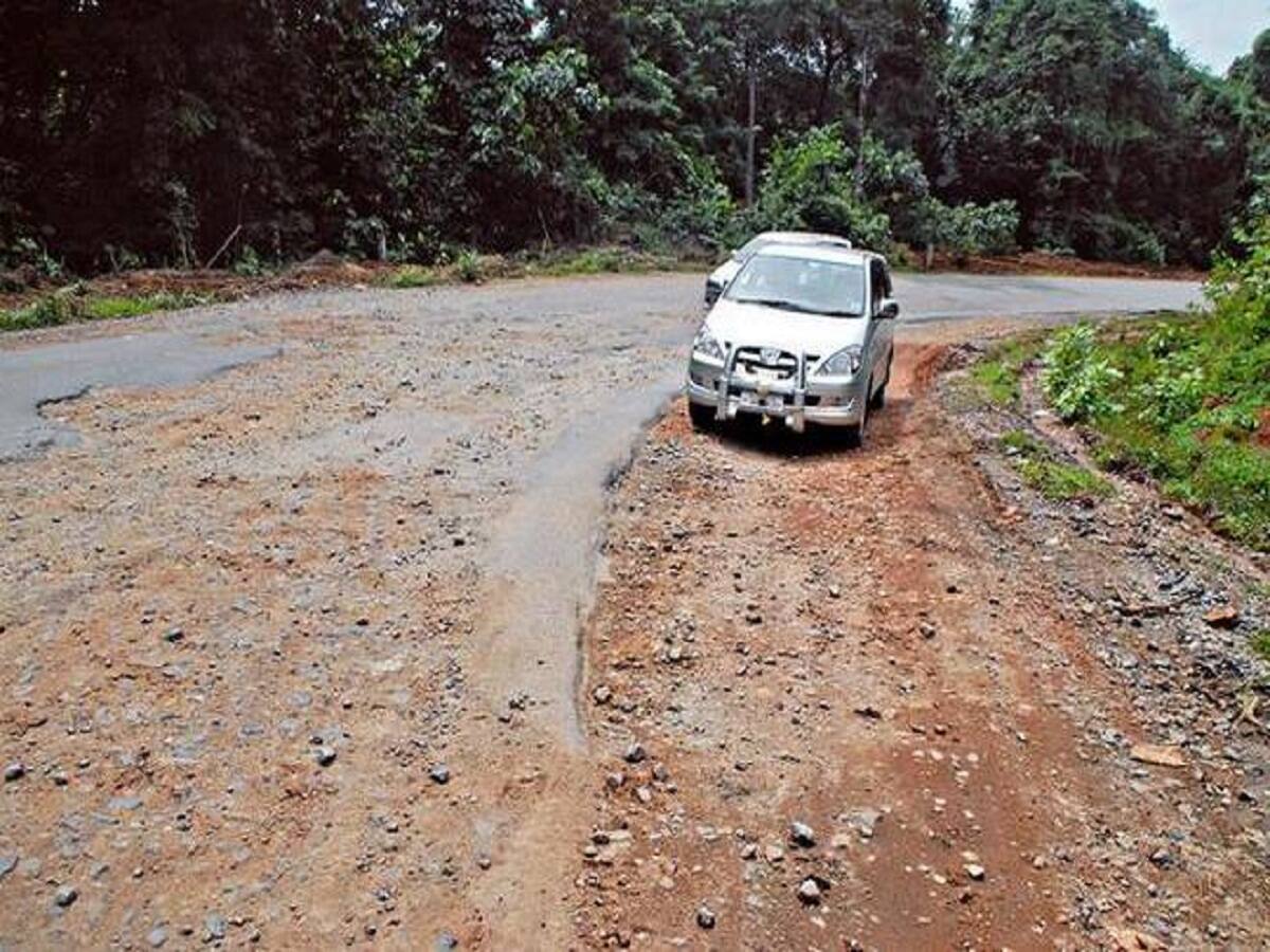 shiradi ghat road mess is causing trouble to the business sector suh