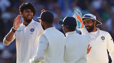 India vs England Ishant Sharma Jasprit Bumrah Alastair Cook 5th Test Day 1