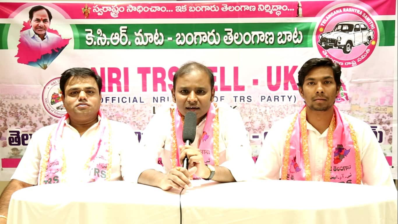 NRI's support KCR