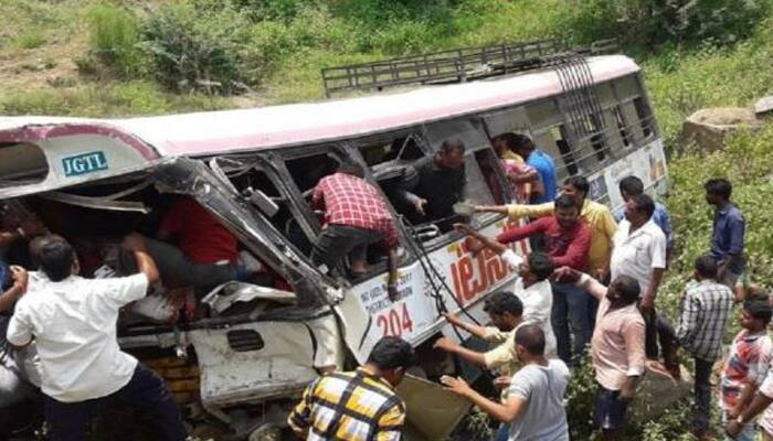 RTC bus accident... passengers narrow escaped