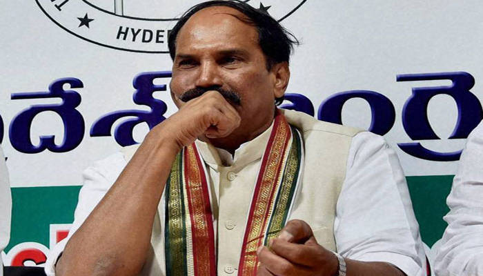 Uttam kumar Reddy not interested to continue as TPCC chief