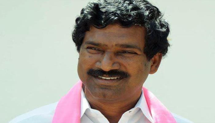 BRS  MLA Dasyam Vinay Bhaskar Meets  Thatikonda Rajaiah lns