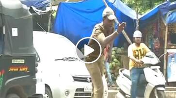 traffic police personnel in Odisha Bhubaneswar controls traffic by his dance moves