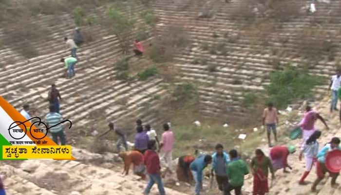 Swachhata Hi Seva Students Clean Pond in Chikkaballapur